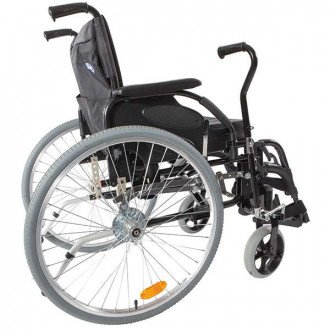 Кресло-коляска с рычажным приводом Invacare Action 3 NG в Минске