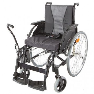 Кресло-коляска с рычажным приводом Invacare Action 3 NG в Минске